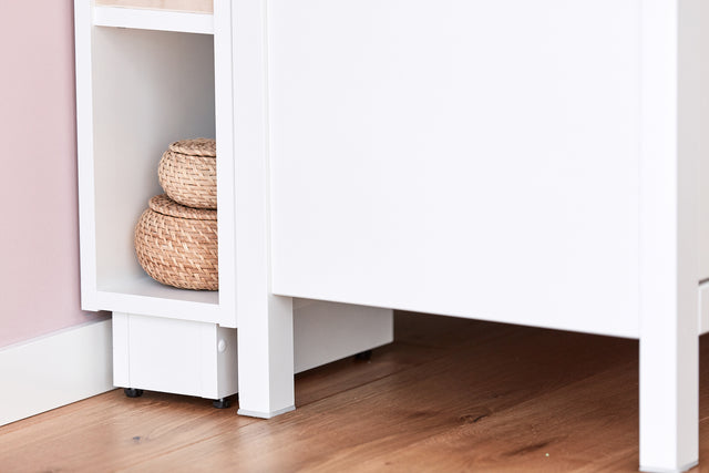 Storage shelf for changing table suitable for changing unit for IDANÄS and HEMNES