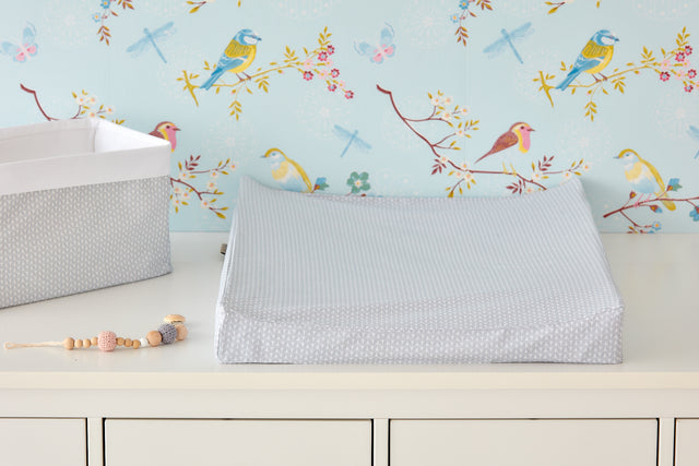 Cover for wedge changing pad small leaves light gray on white