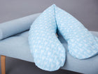 Farbe oder Motiv: weiße Pfeile auf Blau