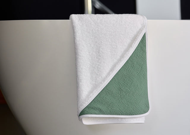 Hooded Towel Double Crepe Green Jade